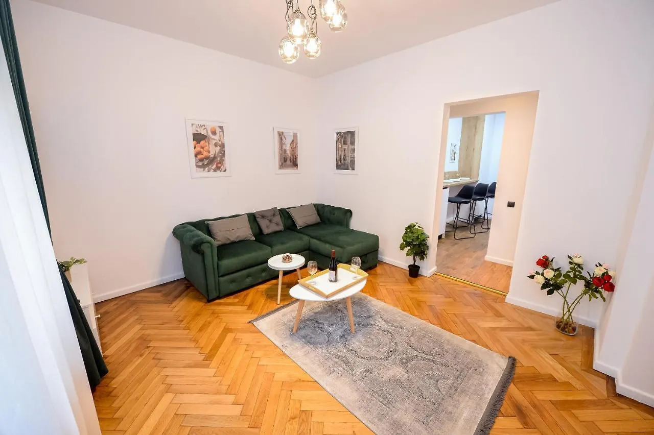 Villa Maria De Luxe Bucharest 0*,  Romania
